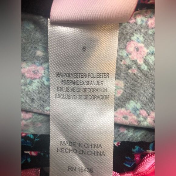 Nannette flowy floral long sleeve top, size 6 (two available) - Picture 7 of 7